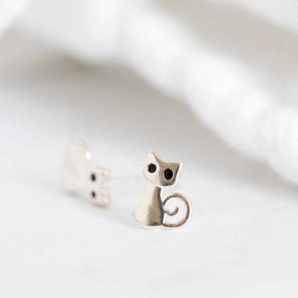 Haunted Cat Studs - Picture 3 of 7